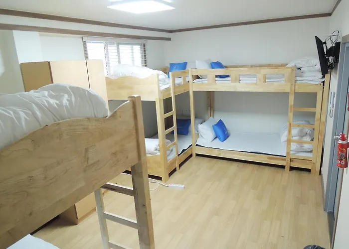 Hotel Skypark Myeongdong 4*