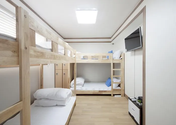 Hotel Skypark Myeongdong 4*