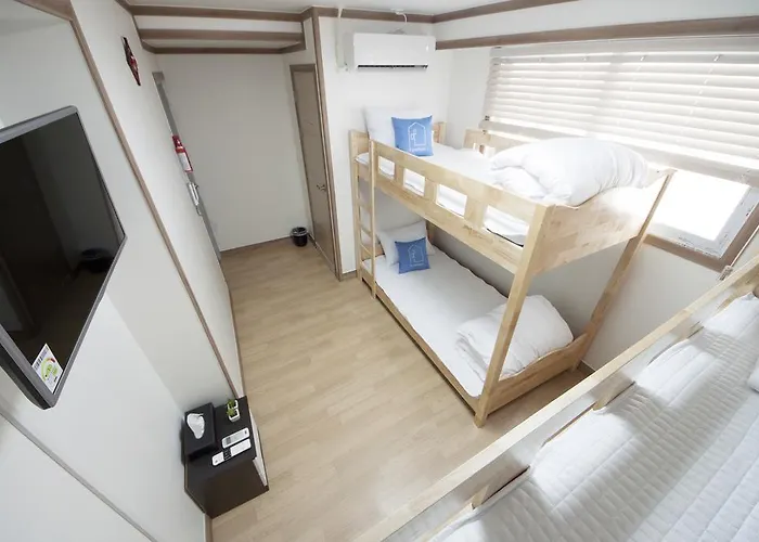 Hotel Skypark Myeongdong 4*